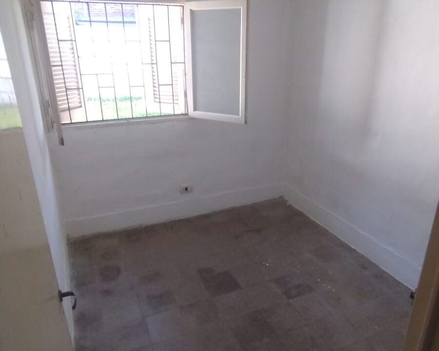 5d96a09e-18e6-43d0-b677-03a1edfd6238