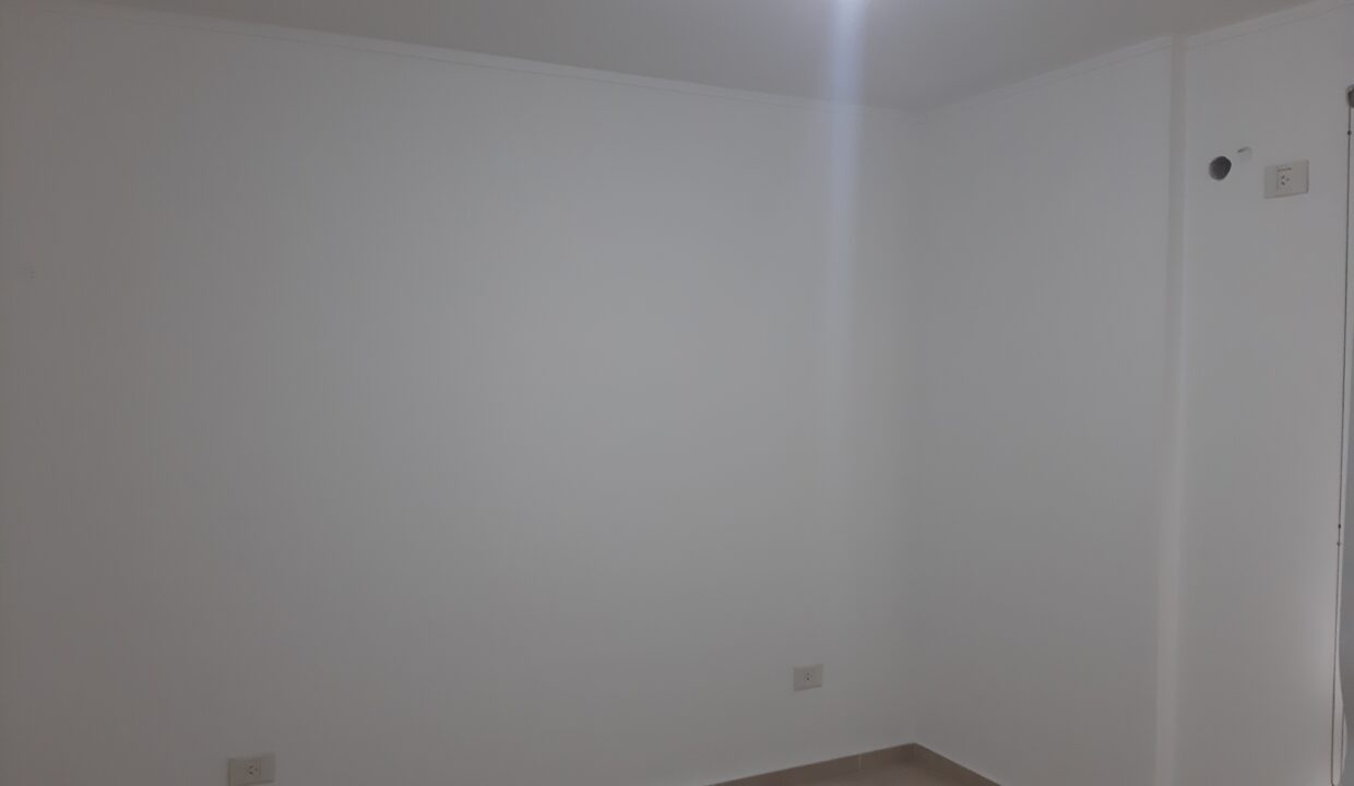 Image00038