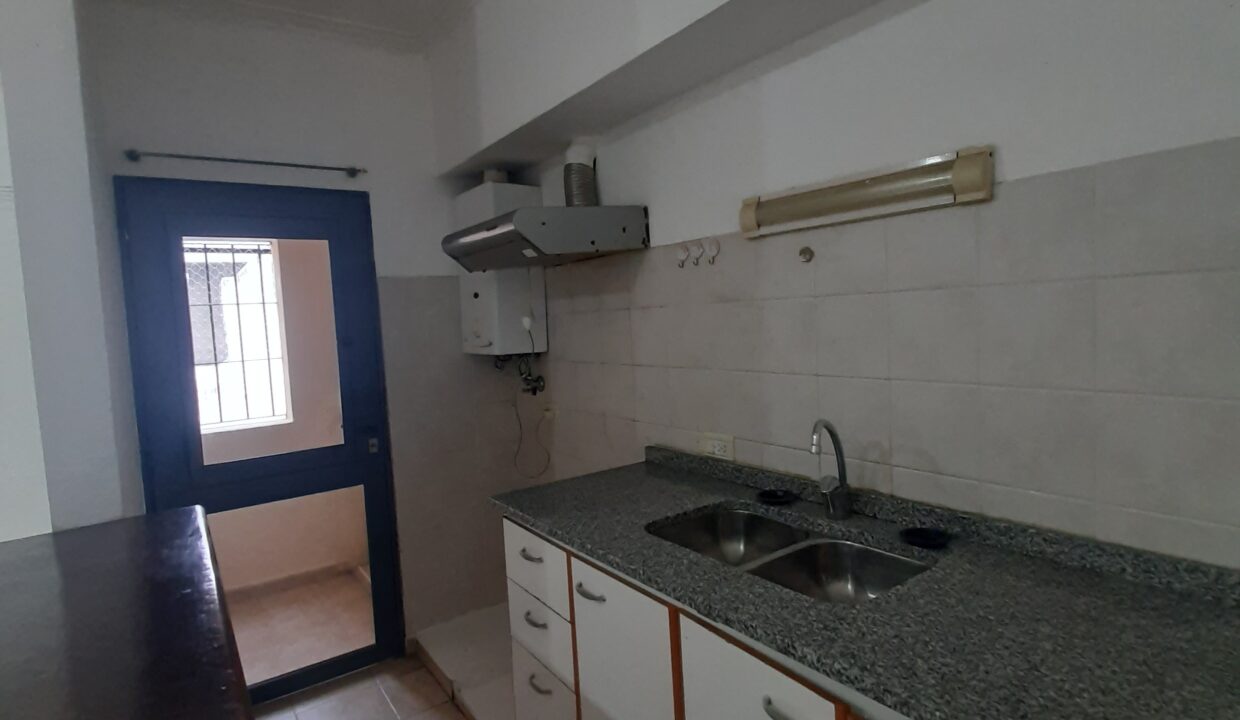 Image00004