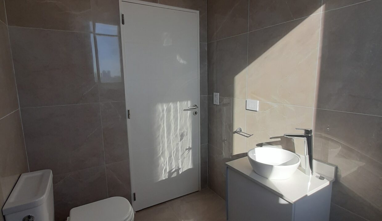 Image00006