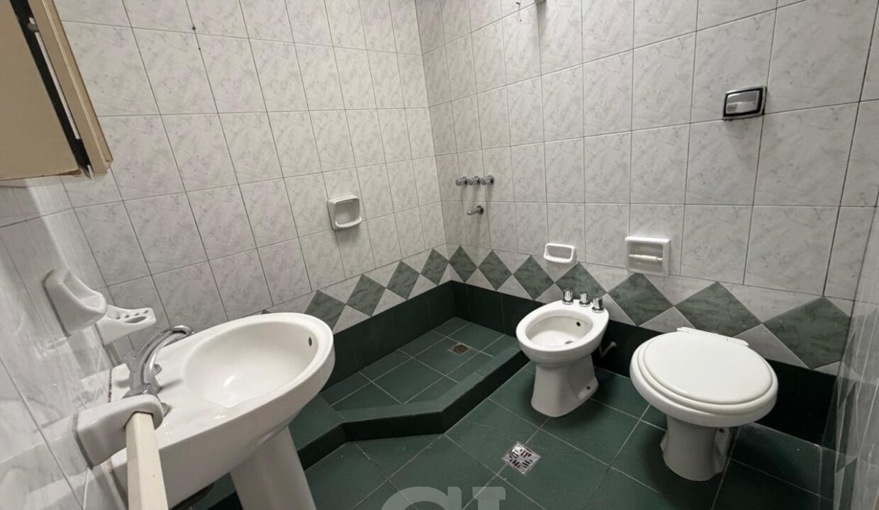 Image00004