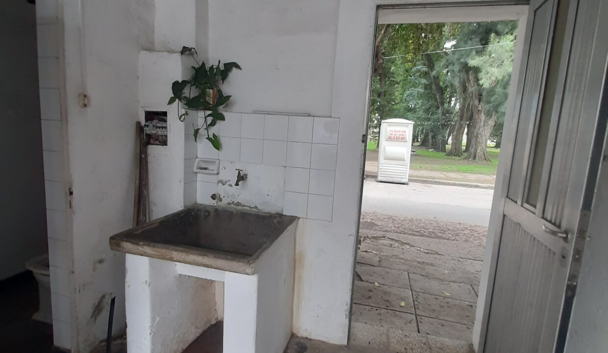 Image00004