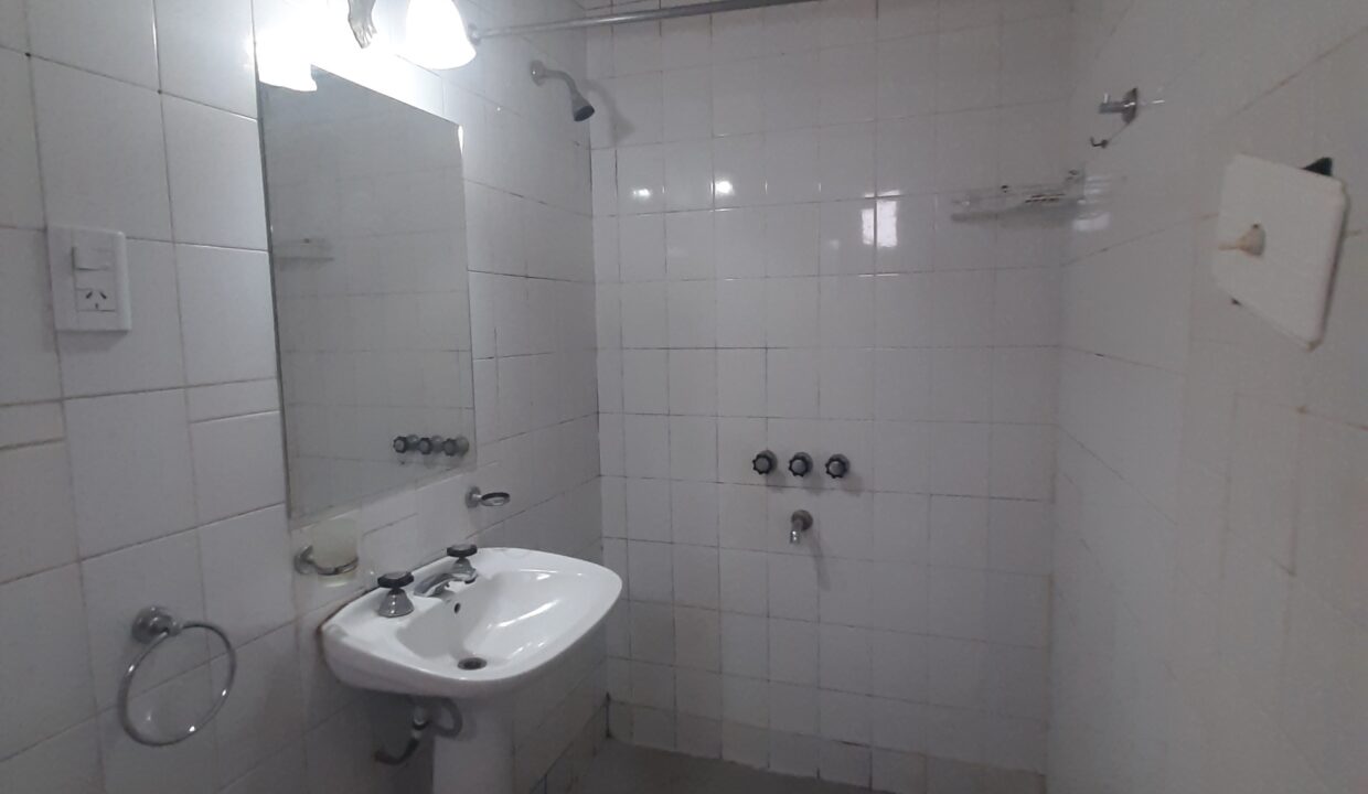 Image00006