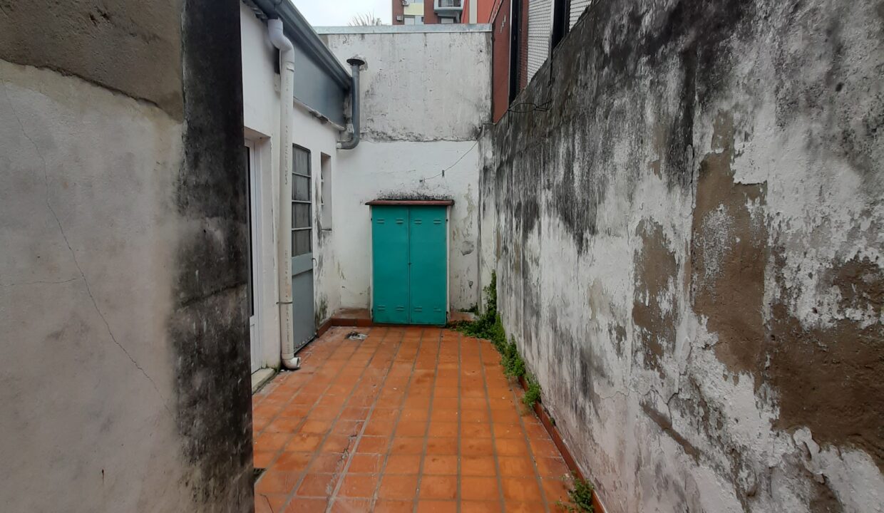 Image00010