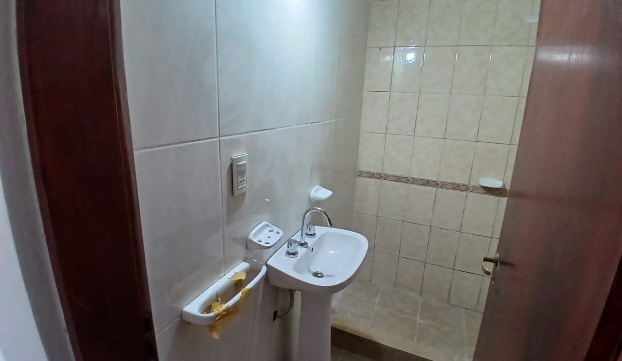 fb8308ba-ad77-4826-890b-910e00689bba